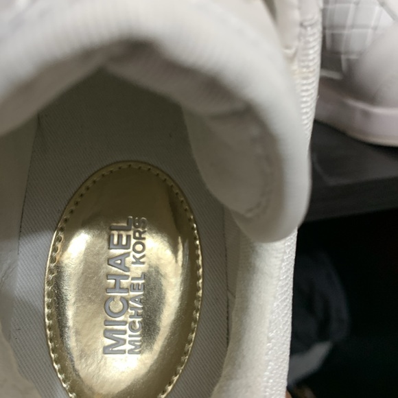 Women's Georgie Knit Lace-Up Trainer Sneakers - Picture 3 of 6